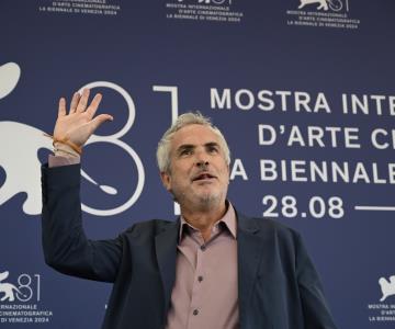 Ovacionan por seis minutos a Alfonso Cuarón en el Festival de cine Venecia