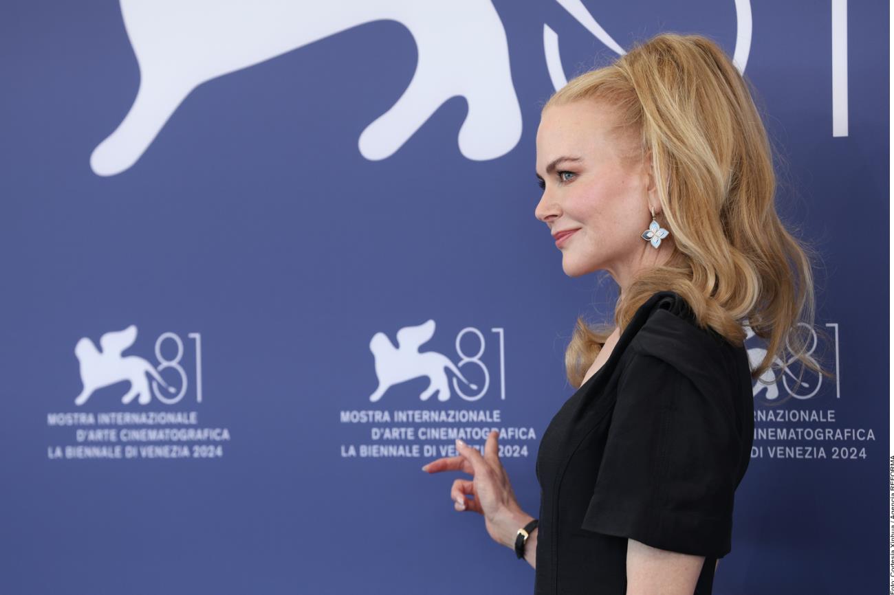 Nicole Kidman se entera de la muerte de su madre al llegar a Venecia