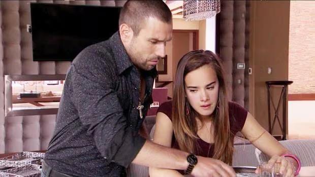 Gala Montes recibe apoyo de Rafael Amaya de El señor de los cielos