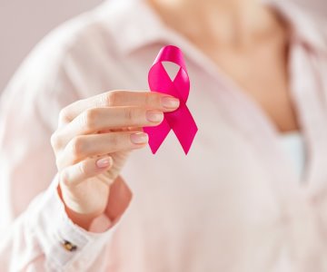 Estilistas consentirán a sobrevivientes del cáncer de mama en octubre