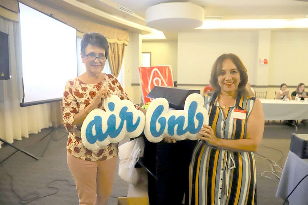 Anfitriones de Airbnb se reunieron en Hermosillo