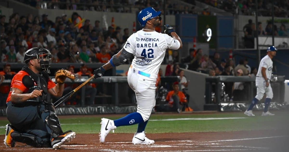 Yaquis aplacan a los Naranjeros y dividen la serie inaugural