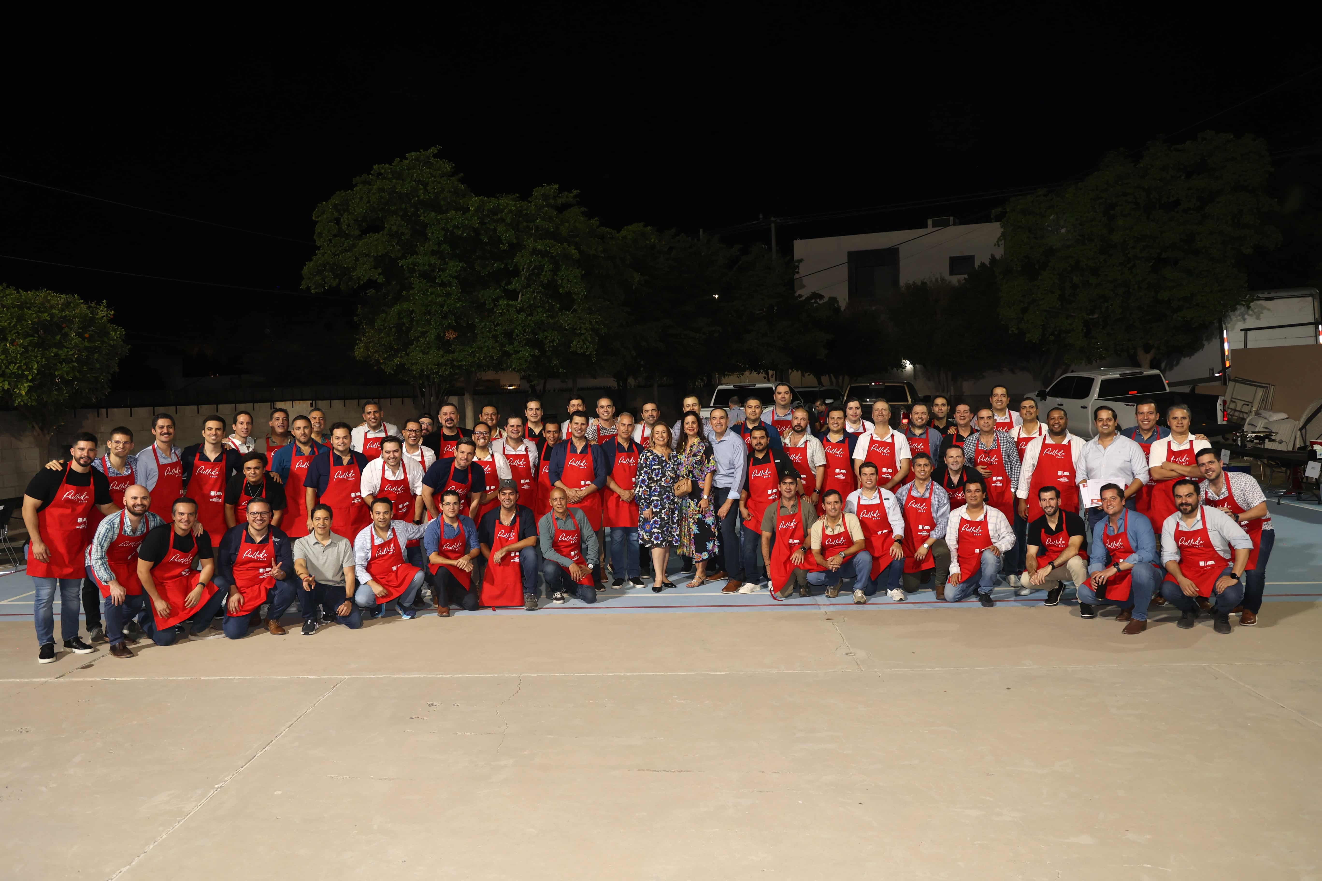 Viven maravillosa noche en la Paellada 2024 del Colegio Liceo Thezia