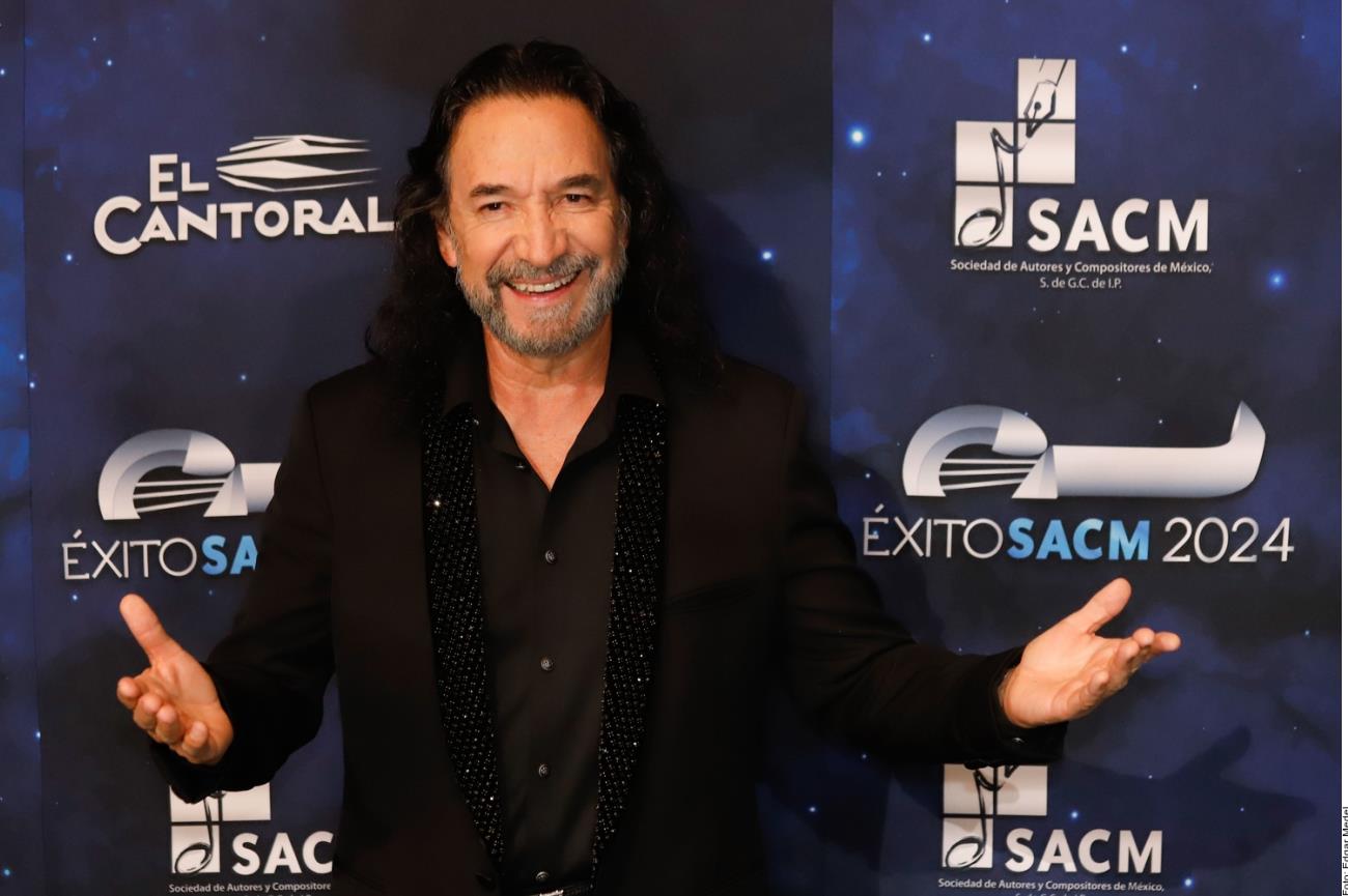 Alista Marco Antonio Solís su propia serie biográfica