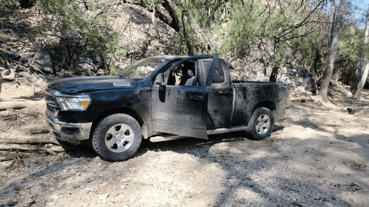 Decomisan Guardia Nacional y Sedena arsenal en Sáric