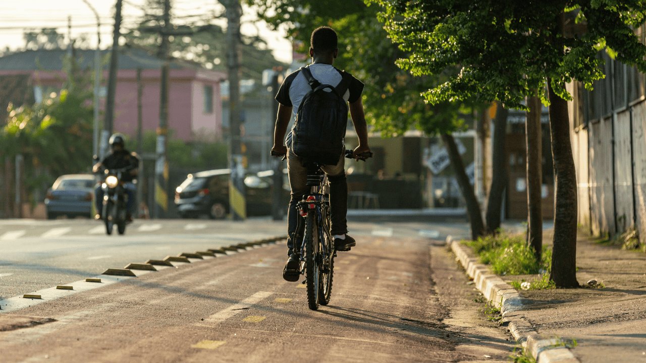 Ciclovías son de uso exclusivo para bicicletas, advierte Tránsito Municipal