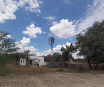 Después de 300 años, ejido La Arizona tendrá luz eléctrica