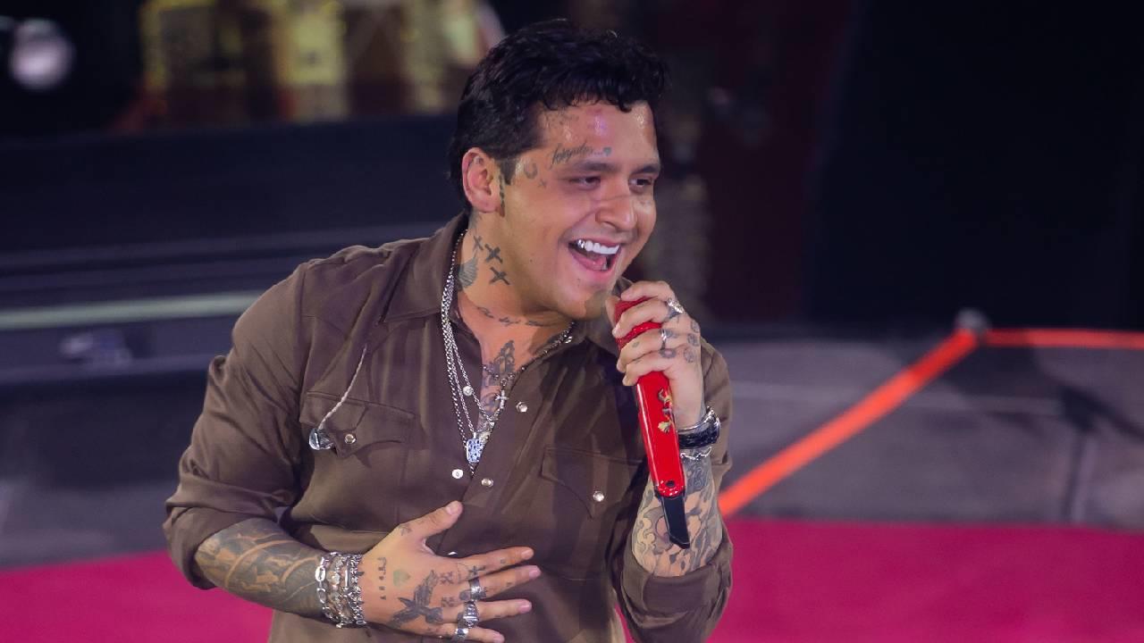 Nodal enfrenta nueva demanda millonaria tras cancelar show en Colombia