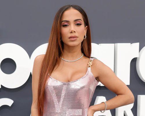 ¿Anitta está embarazada? Comparte misteriosa fotografía