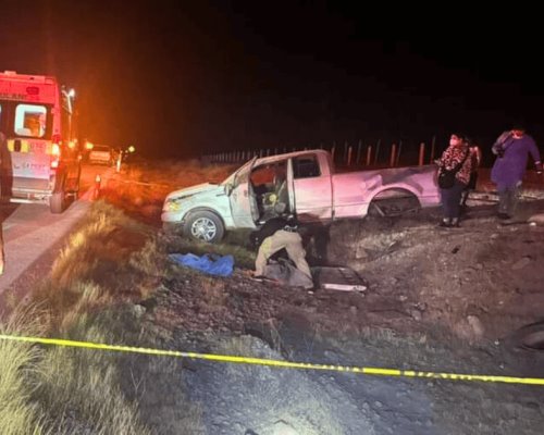 Mujer pierde la vida en volcadura sobre la carretera Guaymas-Hermosillo