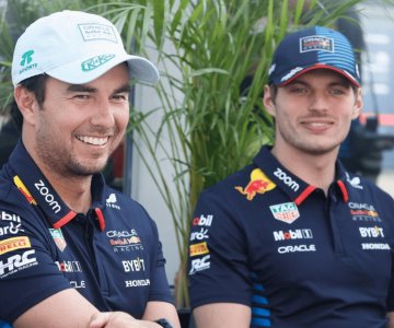 Max Verstappen respalda a Checo Pérez y critica al monoplaza de Red Bull