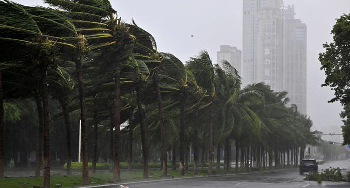 Alertan a mexicanos en China por tifón Kong-rey