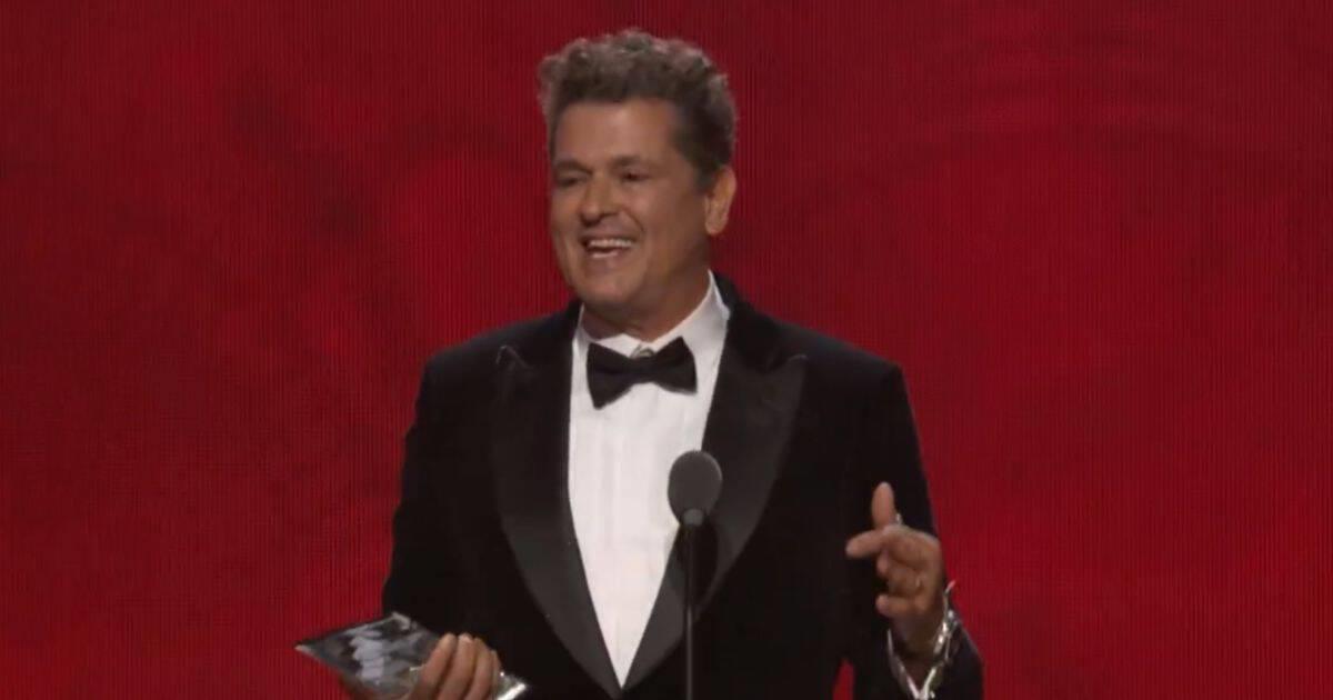 Carlos Vives es reconocido como Persona del Año en el Latin Grammy