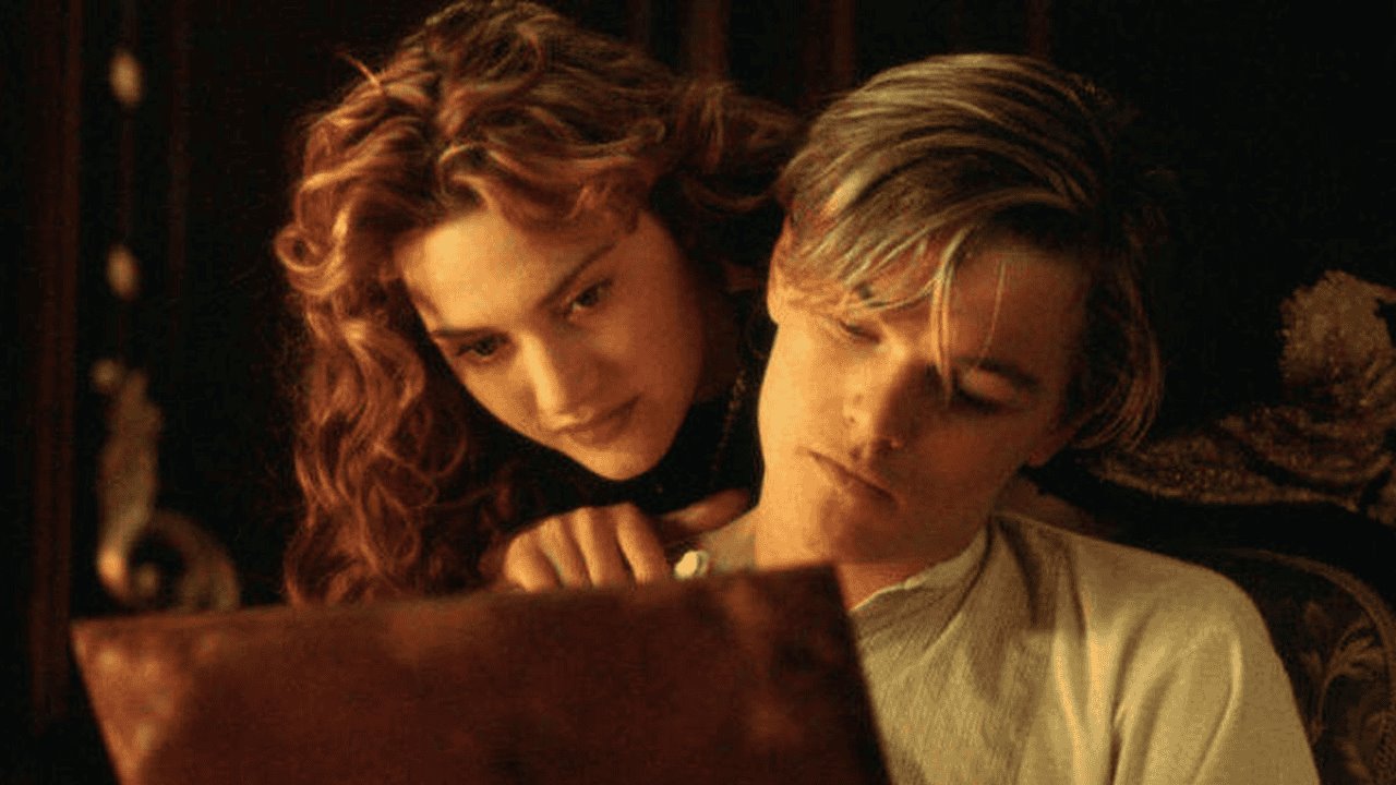 Leonardo DiCaprio y Kate Winslet se reencuentran y se dan un beso