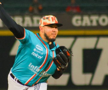 Samayoa brilla en triunfo de Naranjeros de Hermosillo sobre Mexicali