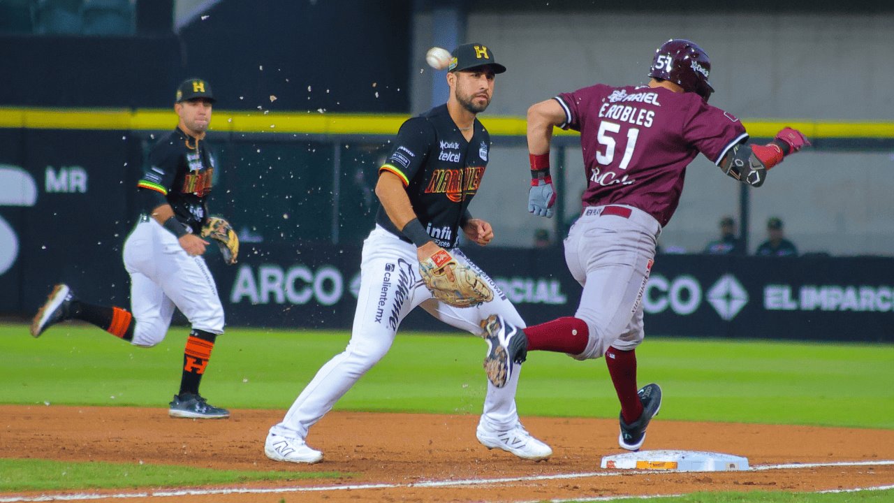 Naranjeros barren a su máximo rival y llegan a 11 triunfos en fila