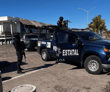 Incendian establecimientos en Culiacán y localizan 3 cuerpos sin vida