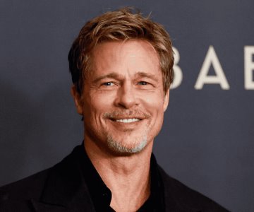 Mujer pierde miles de euros por estafa con fotos de Brad Pitt