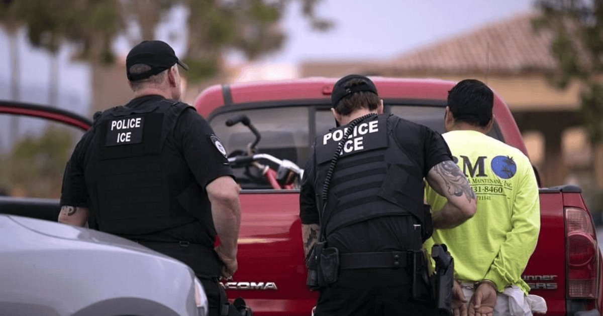 Maestro en Texas denuncia a sus alumnos ante ICE por no hablar inglés