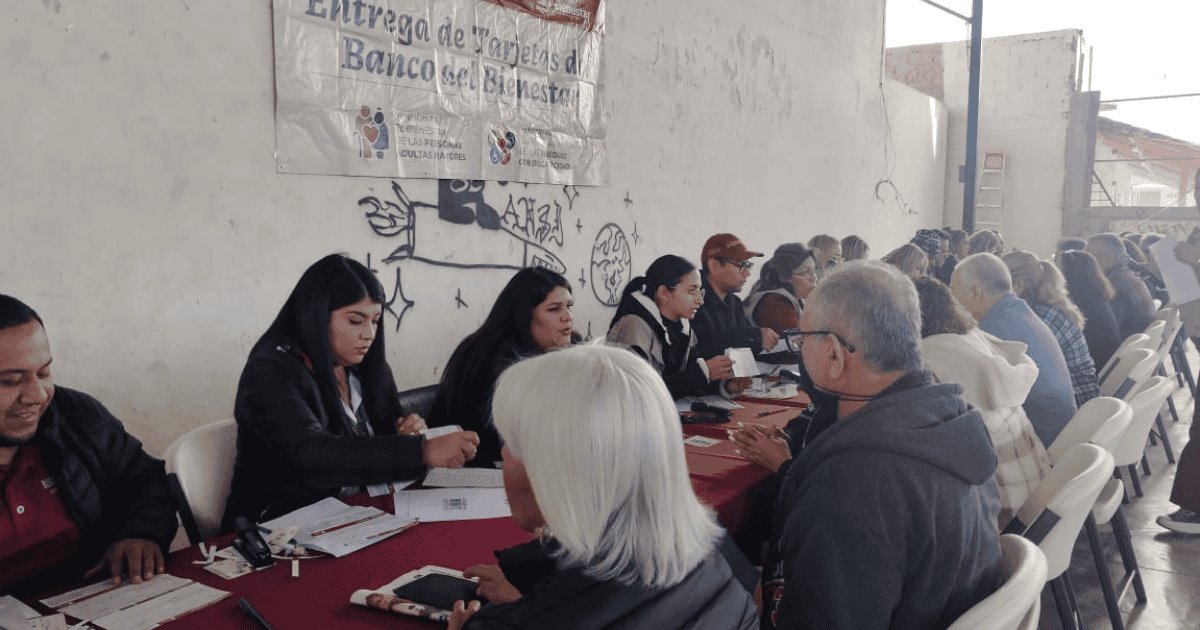 Entregan 908 tarjetas del Bienestar para adultos mayores en Guaymas