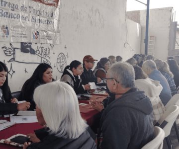 Entregan 908 tarjetas del Bienestar para adultos mayores en Guaymas