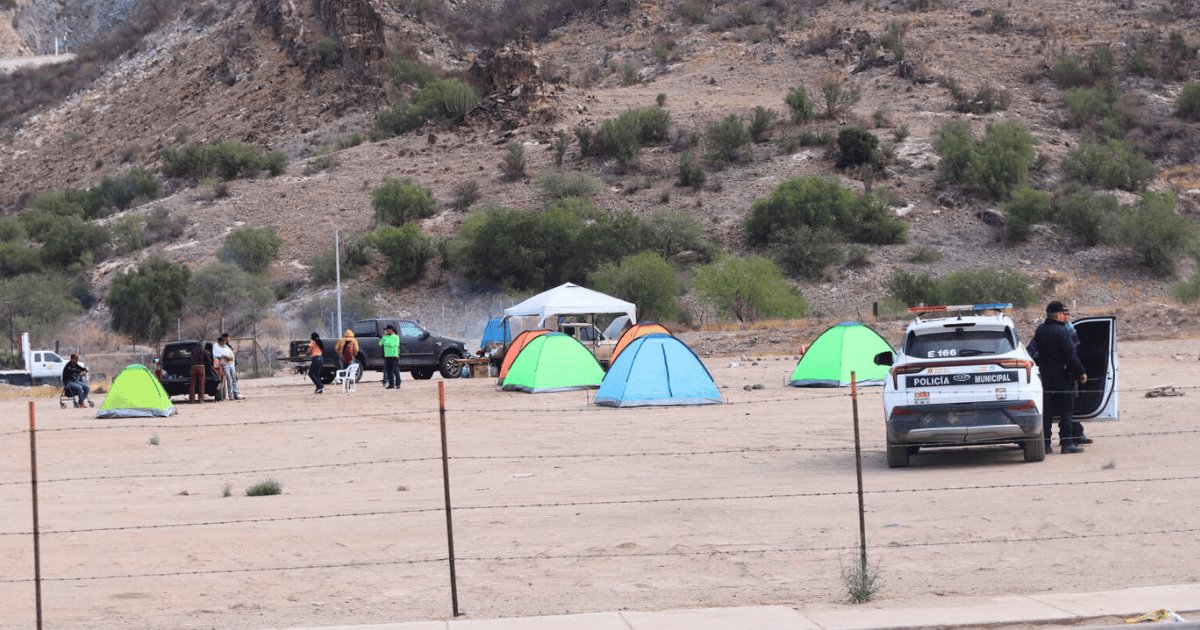 Familias invaden terreno al pie del Cerro de la Cementera