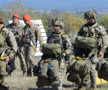 Estados Unidos despliega soldados en la frontera con México