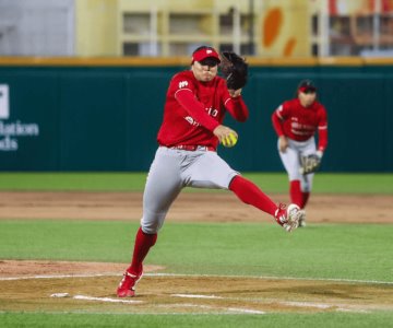 Megan Faraimo lanza el primer juego perfecto de la Liga Mexicana de Softbol