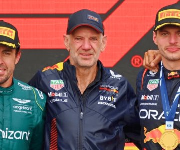 Aston Martin quiere a Max Verstappen para la temporada 2026 de la F1