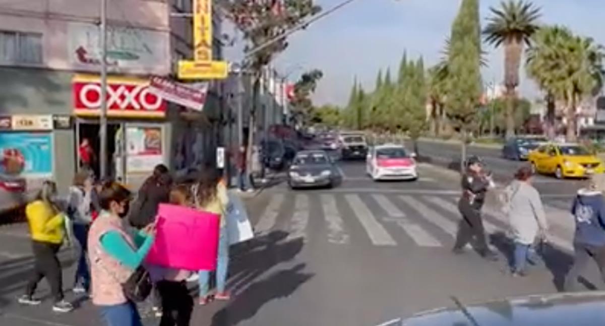 Bloquean primaria tras amenaza de niño de llevar un arma