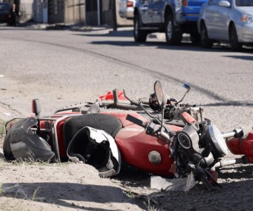 Accidente deja a motociclista herido en las calles Pilares y Olivares