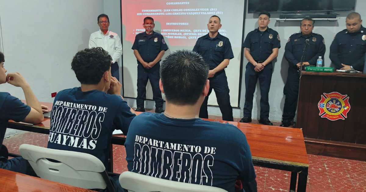 Academia de Bomberos capacitan a aspirantes