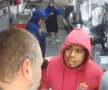 Agentes de ICE vestidos de civiles detienen a empleados en puesto de tacos