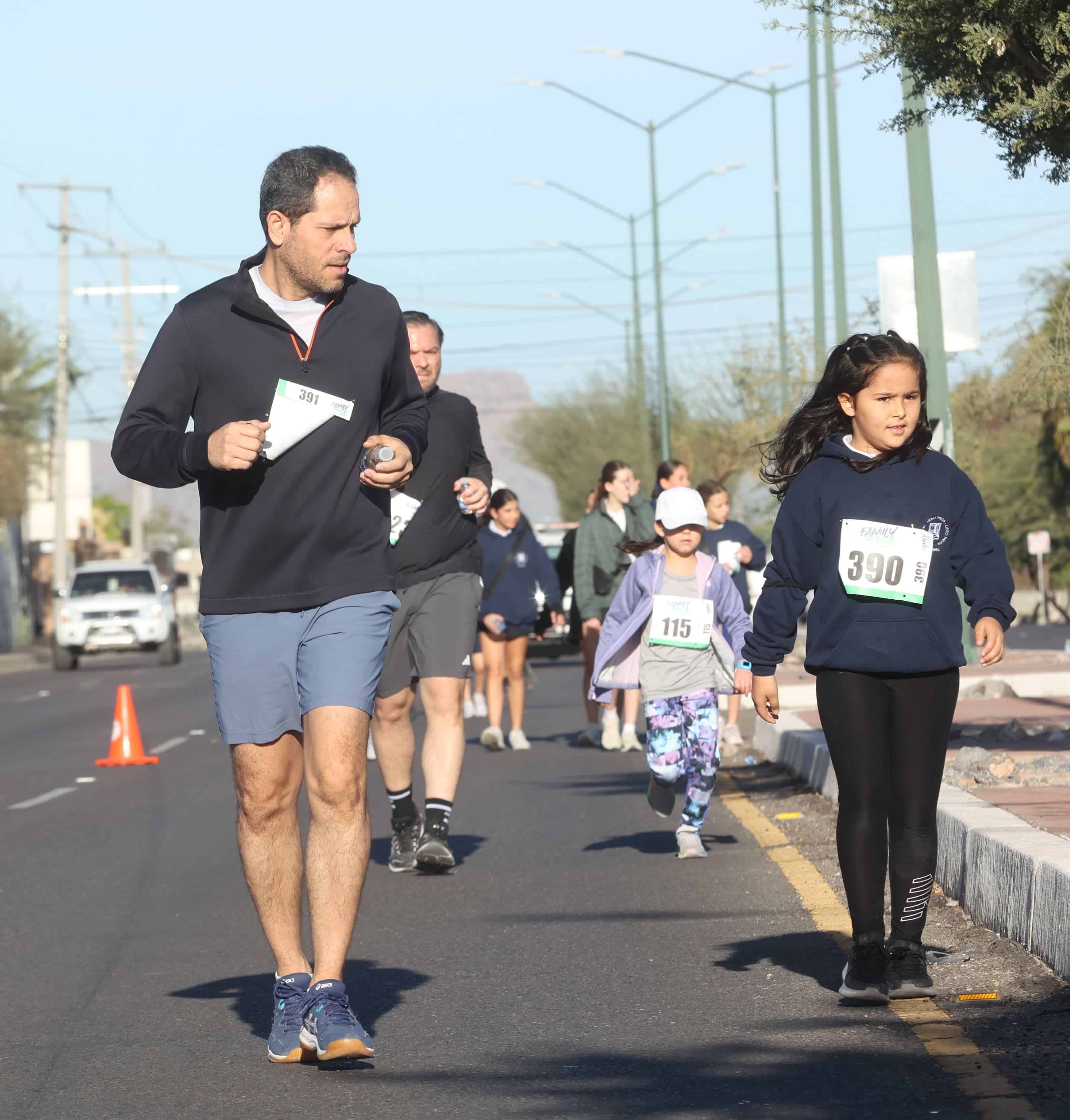 Liceo Thezia se viste de gala deportiva