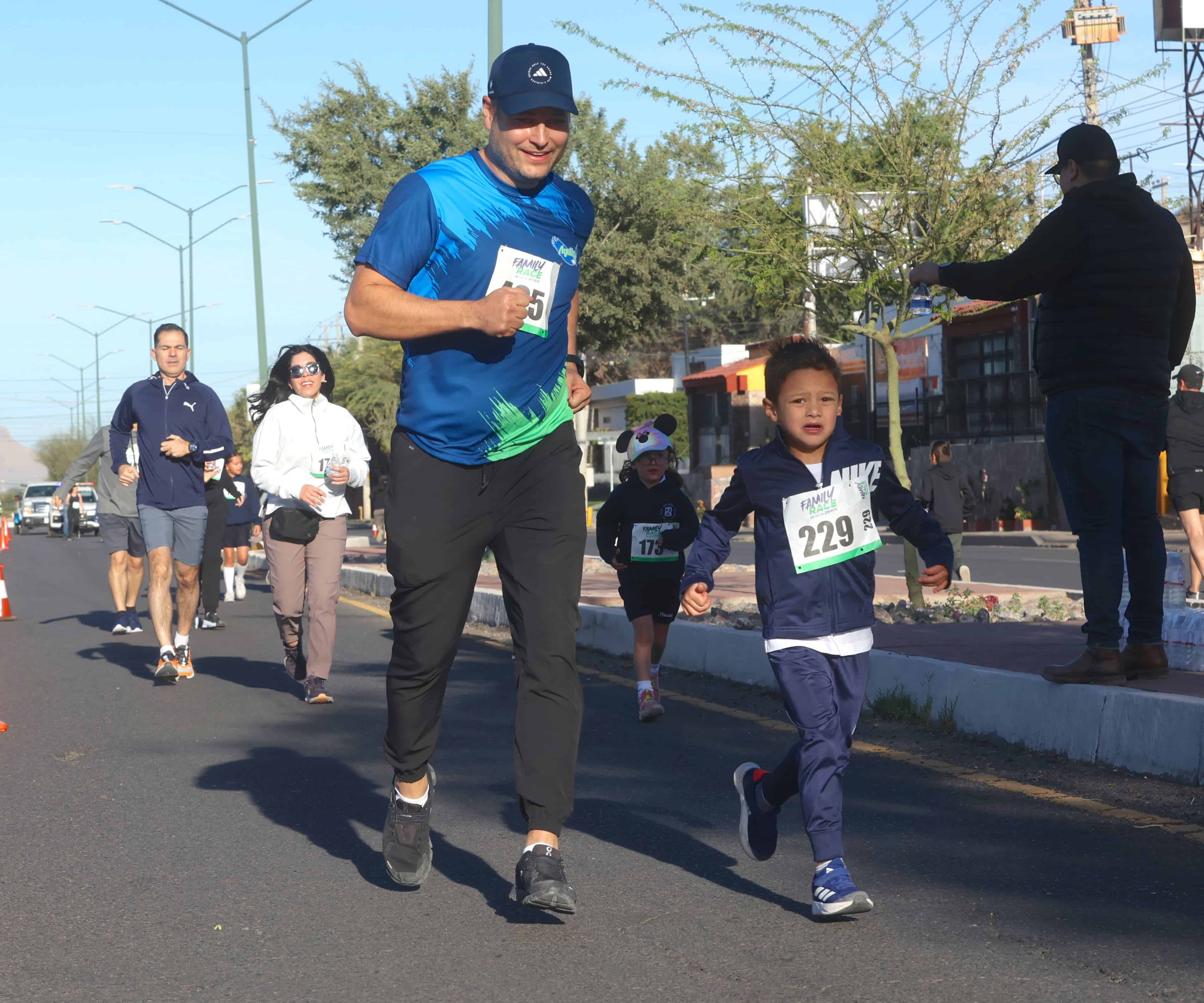 Liceo Thezia se viste de gala deportiva