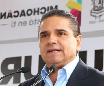 Suspenden orden de captura contra Silvano Aureoles