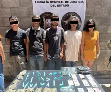 Capturan a cinco personas durante cateo en Los Jardines