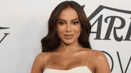 Hospitalizan de emergencia a la cantante Anitta y cancela compromisos