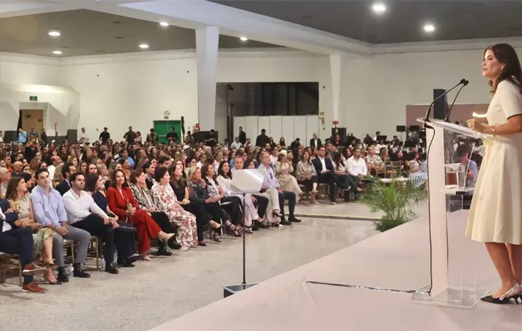 Patty Ruibal presenta su informe de resultados del DIF Hermosillo