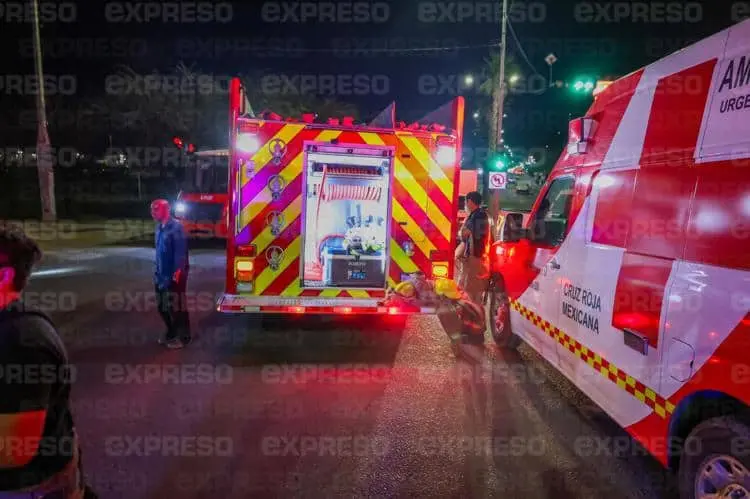 Choque en bulevar Vildósola deja mujer lesionada