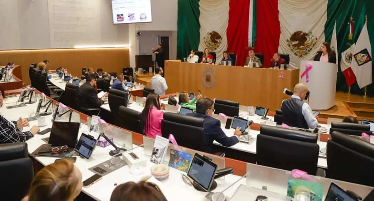 Analiza Congreso de Sonora iniciativas sobre protección laboral para personas con cáncer y continuidad educativa de estudiantes