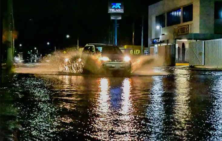 Prevén noche de tormentas este jueves y un viernes lluvioso en el sur de Sonora