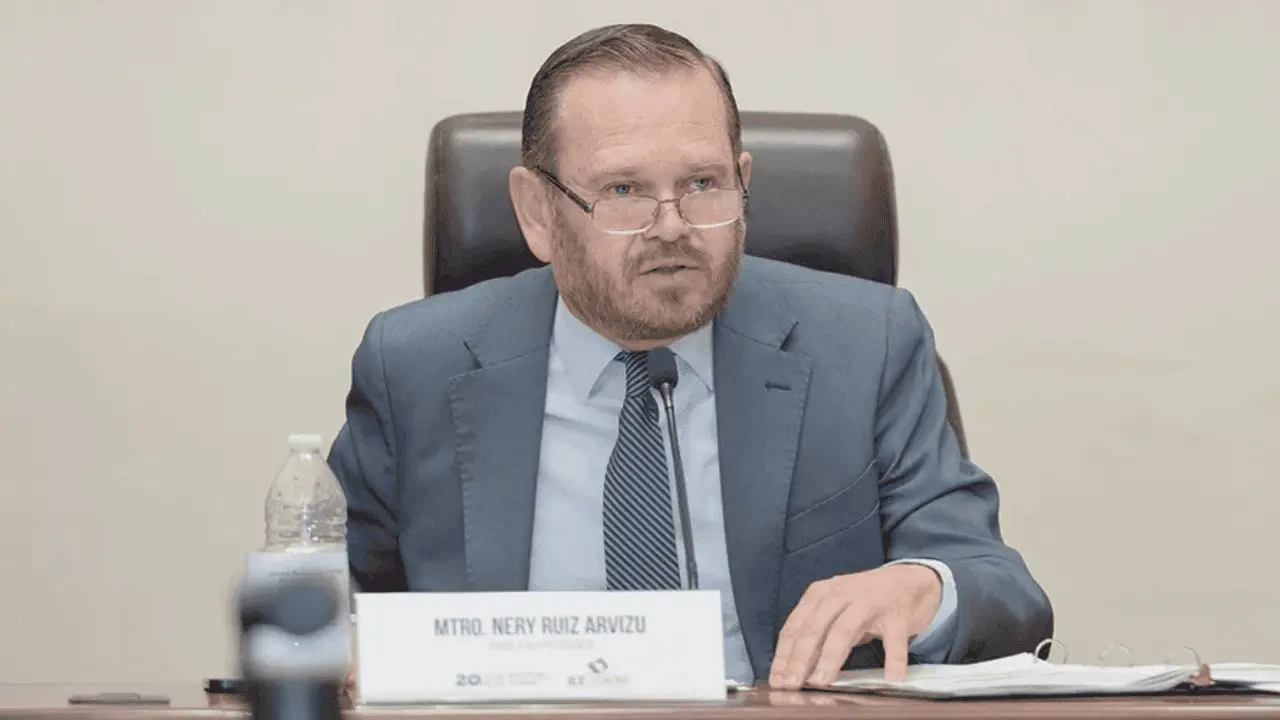 Ruiz Arvizu aseguró que las adjudicaciones se realizaron conforme a los requisitos técnicos.