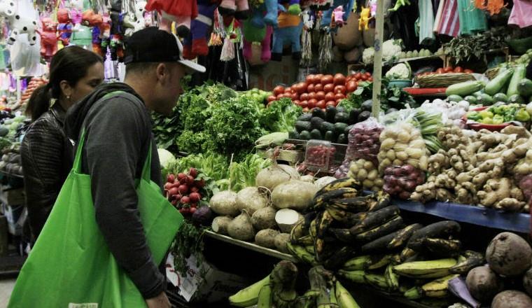 Canasta básica no baja de precio con plan anti inflación