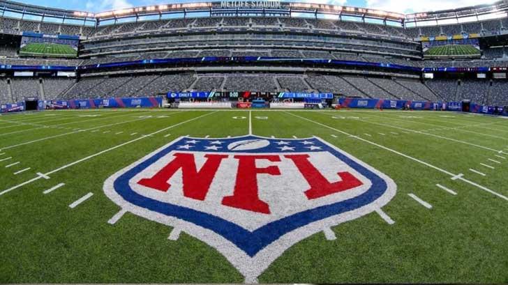 Investigan a la NFL por discriminación laboral y acoso