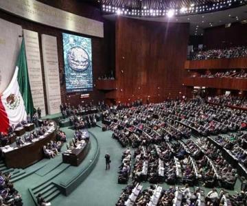 Diputados aprueban en lo general reforma energética de AMLO