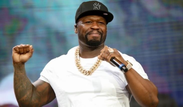 50 Cent da concierto sin cubrebocas