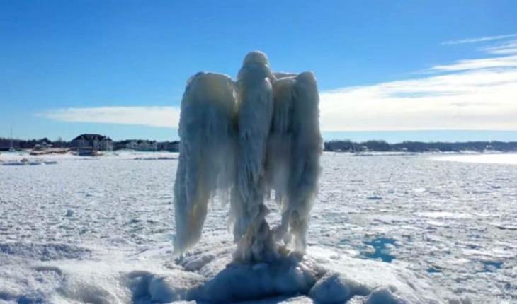 Misterioso ángel de hielo apareció en lago de Estados Unidos