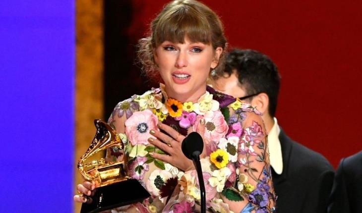 Taylor Swift, disco del año por tercera ocasión