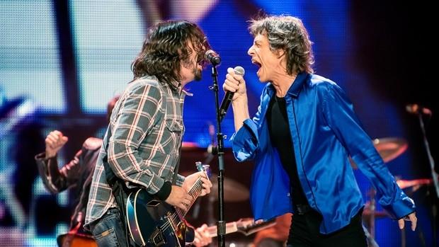Mick Jagger y Dave Grohl lanzan ‘Eazy Sleazy’